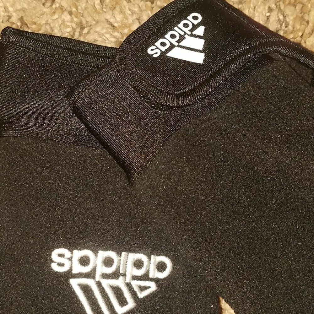 adidas FieldPlayer Soccer Gloves - NWT